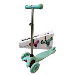 Triciclo Scooter Verde
